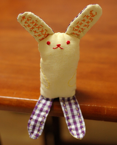 For those of you with sewing chops, might I suggest this sitting bunny plush from Mairuru