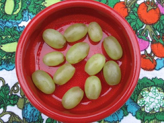 12-grapes