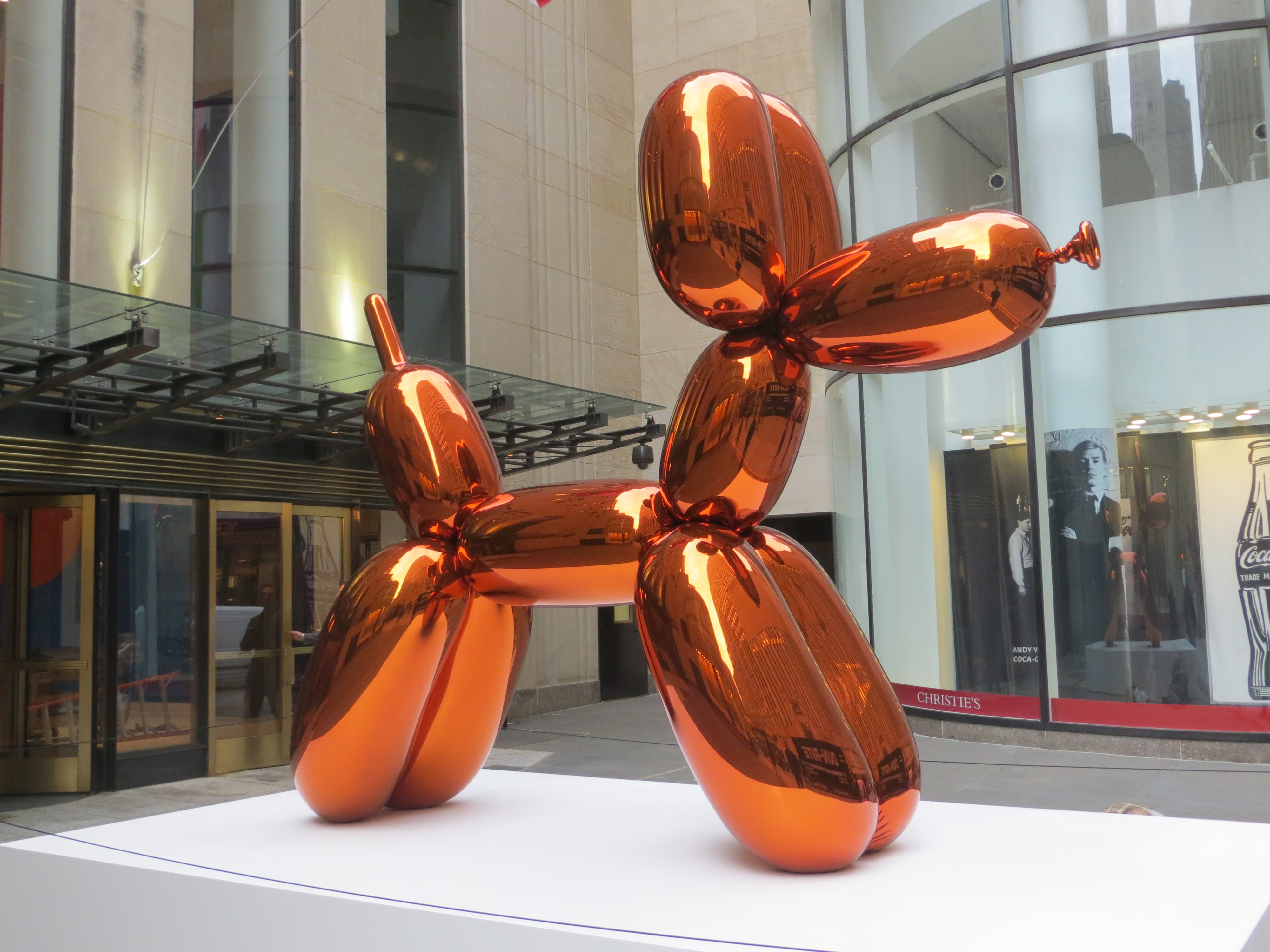 Jeff Koons 'Rabbit' sculpture goes for record $91.1 million